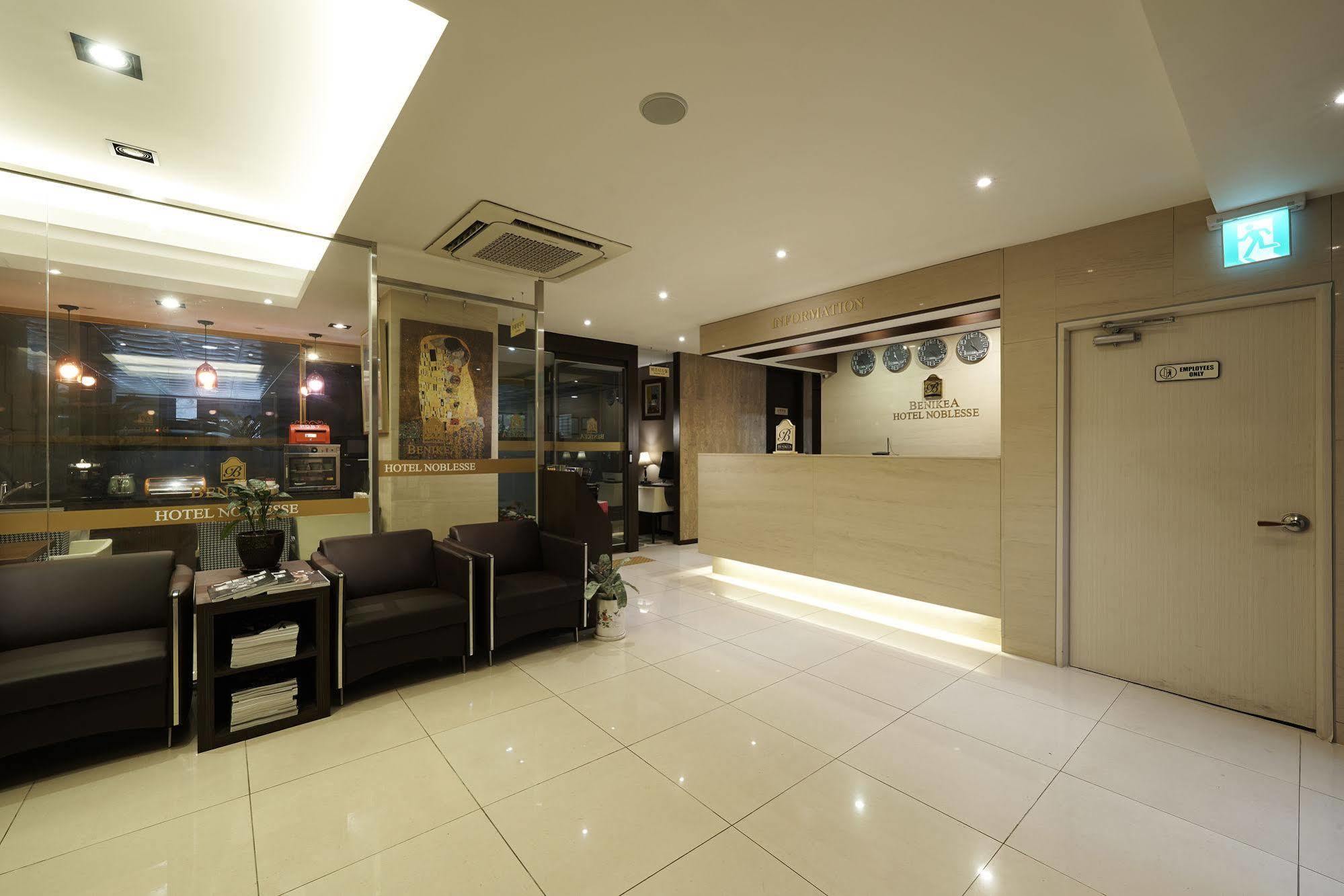 Hotel Noblesse, Yeoksam Seúl Exterior foto