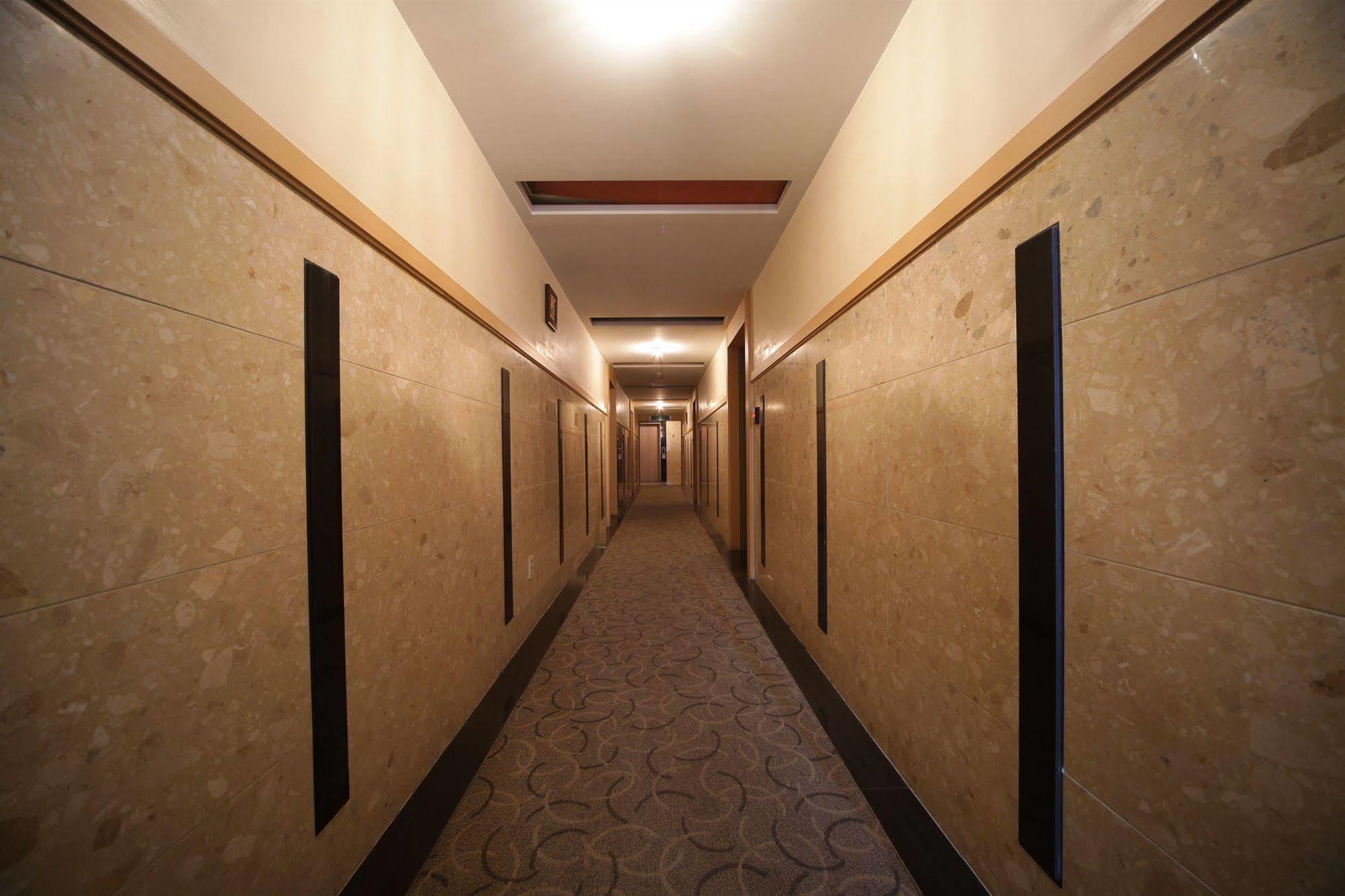 Hotel Noblesse, Yeoksam Seúl Exterior foto
